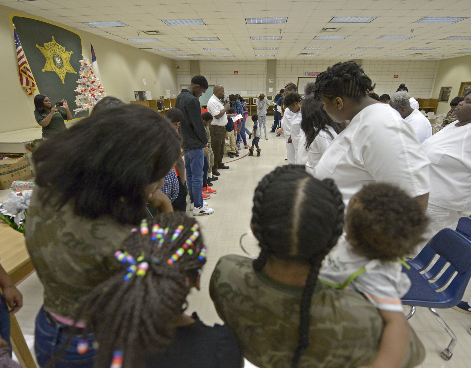 BR.toygiveaway.122117 HS 325.JPG